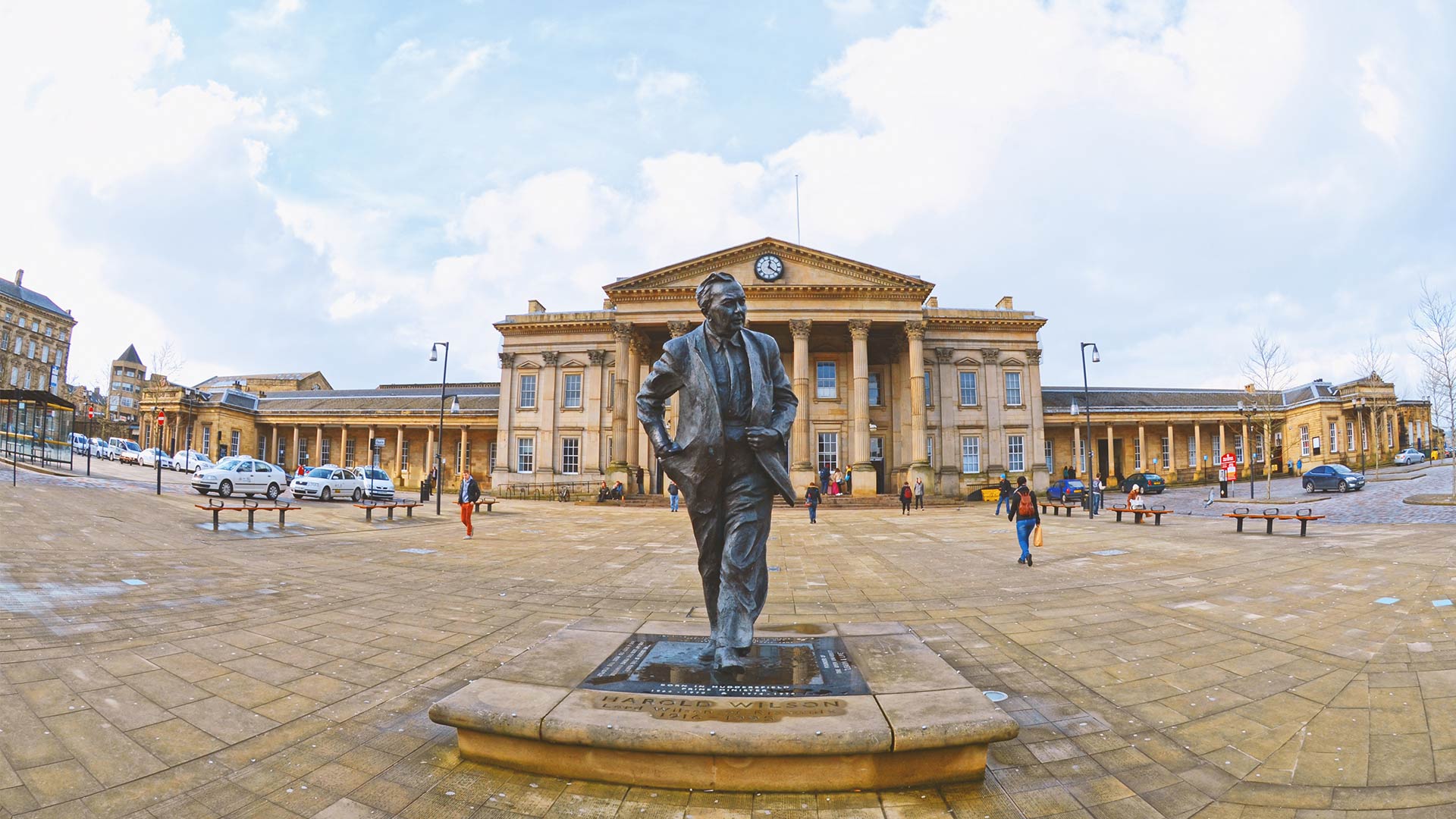 Huddersfield Train Station