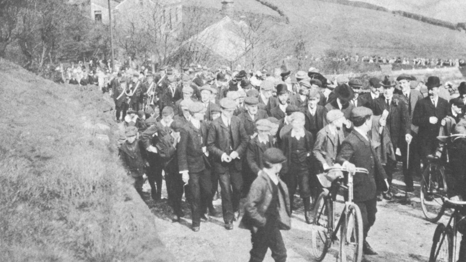 Victor Grayson heading a demonstration in the Colne Valley