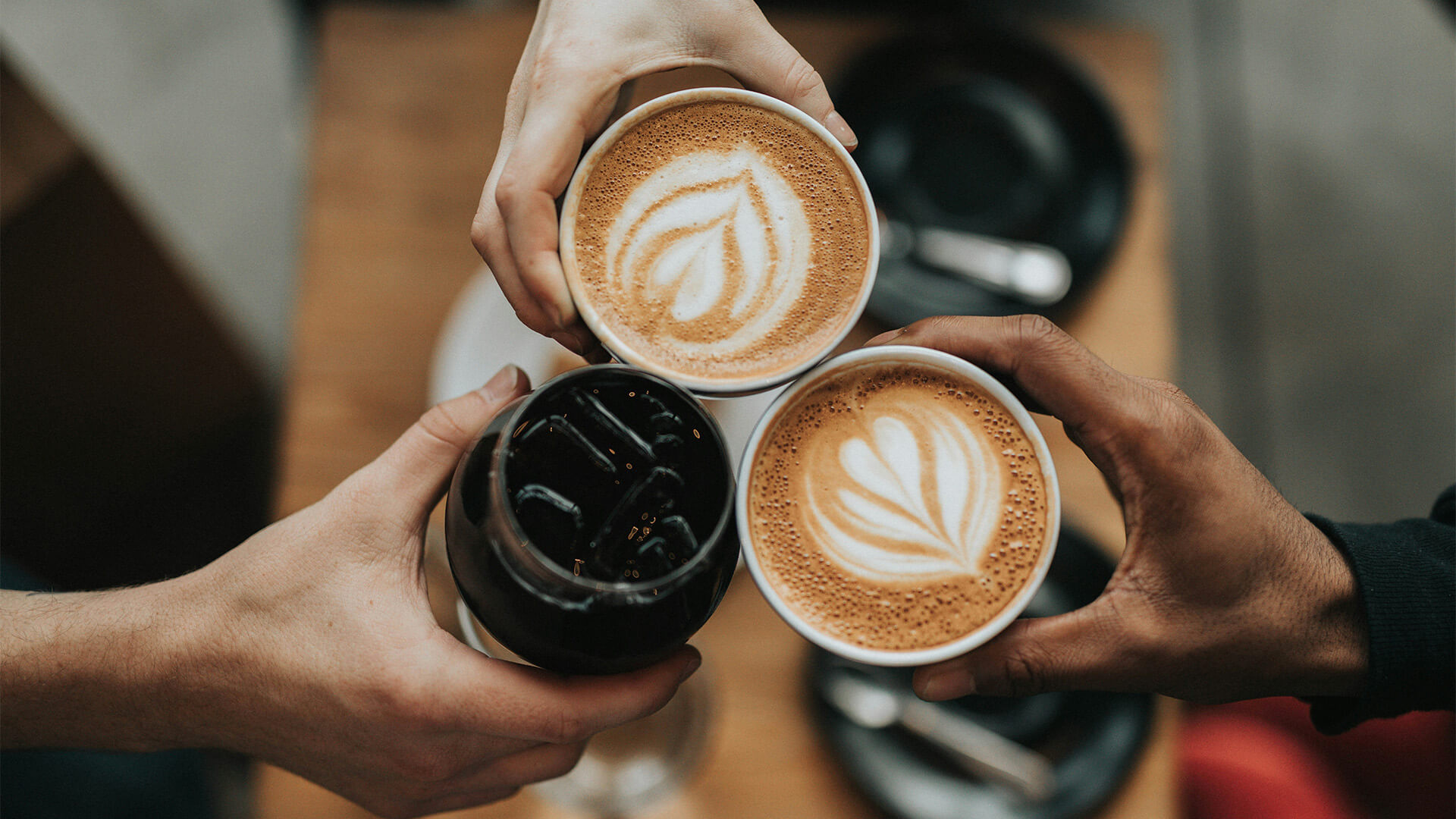 Picture of a cafe,Photo by Nathan Dumlao on Unsplash