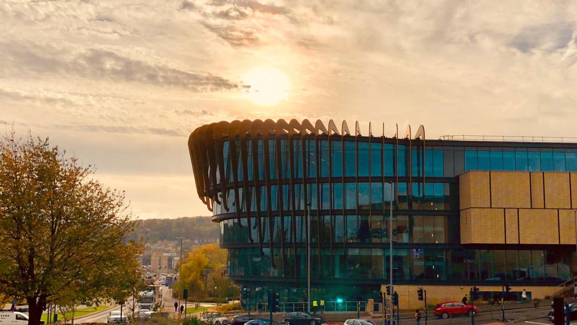 Oastler building at the University of Huddersfield in the sun.