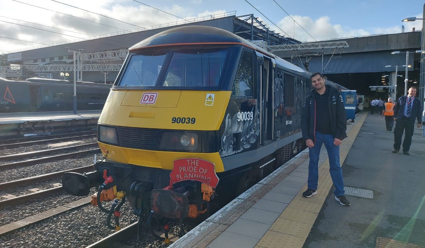Zubin Motashaw Logistics Graduate Train Planning