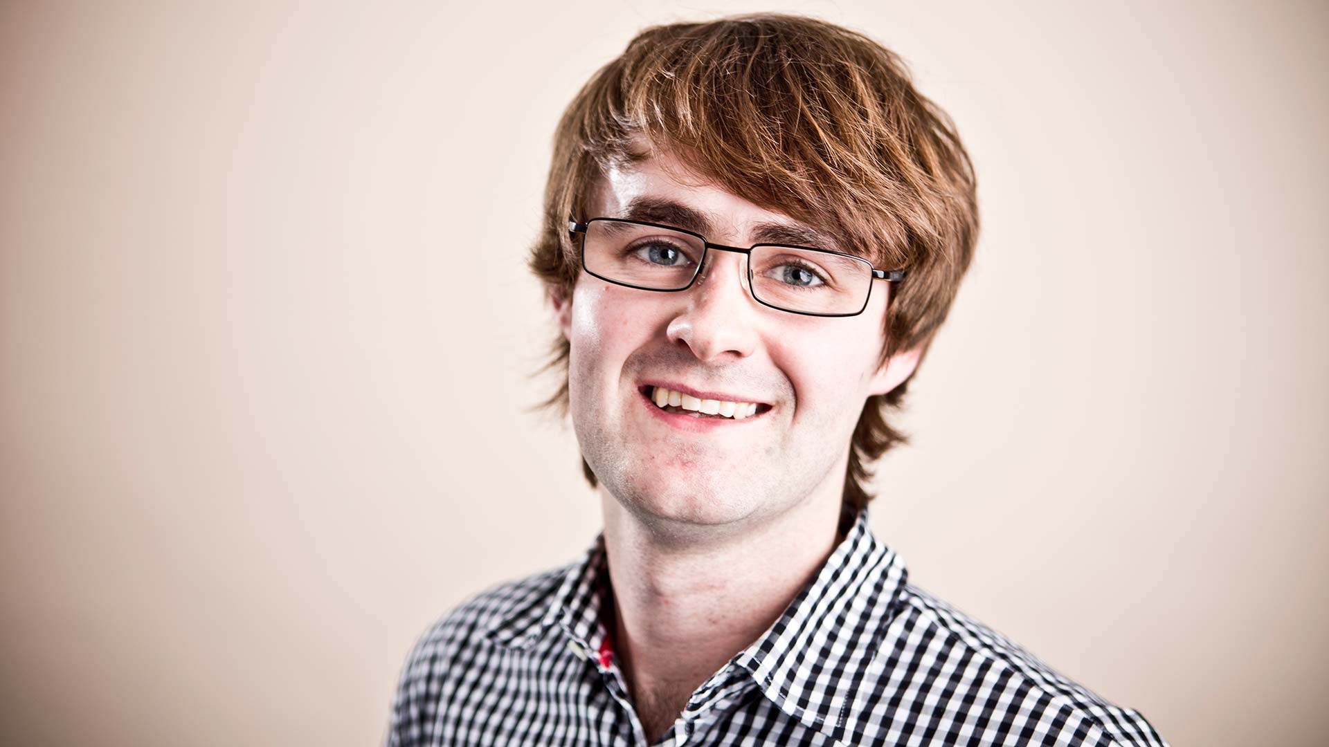 Dr Simon Parkinson